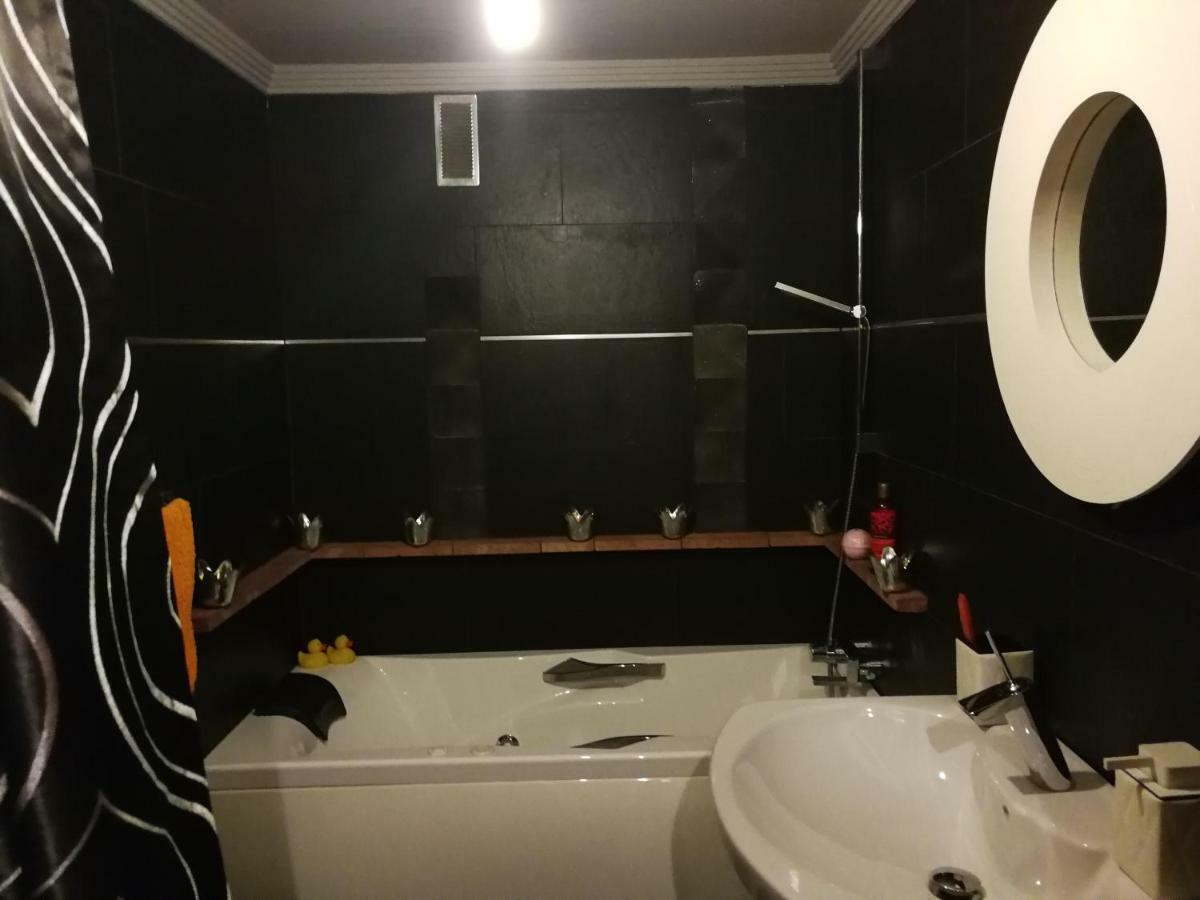 Habitacion Con Garage Bilbao Zewnętrze zdjęcie